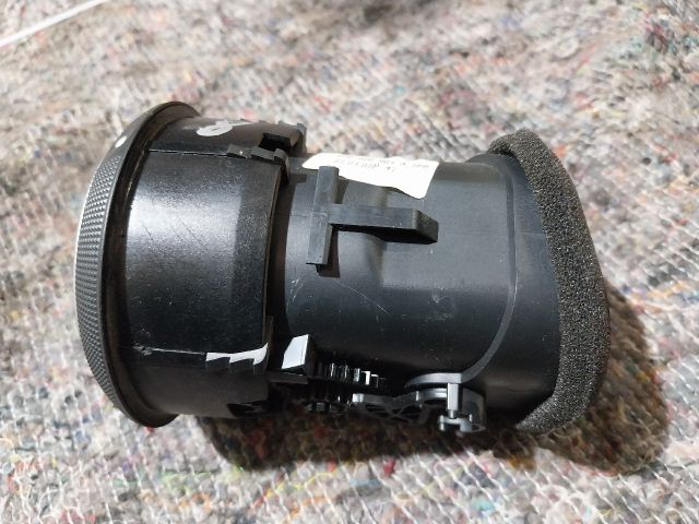 bontott AUDI A3 Bal Szellőző