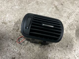 bontott AUDI A3 Bal Szellőző