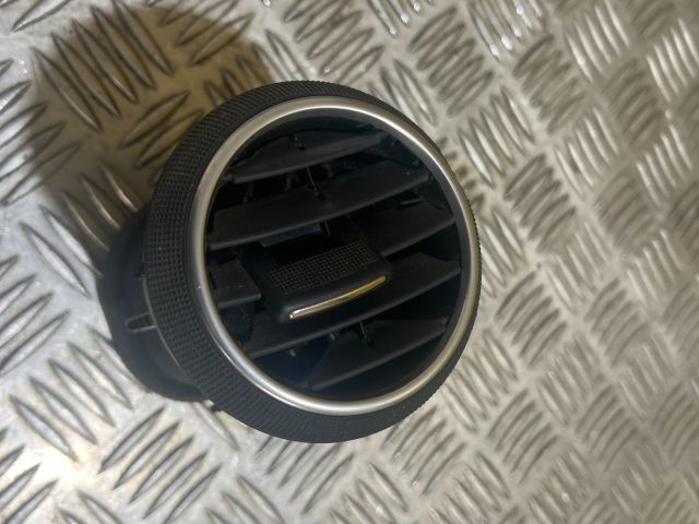 bontott AUDI A3 Bal Szellőző