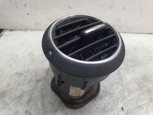 bontott AUDI A3 Bal Szellőző