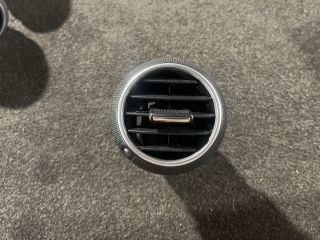 bontott AUDI A3 Bal Szellőző