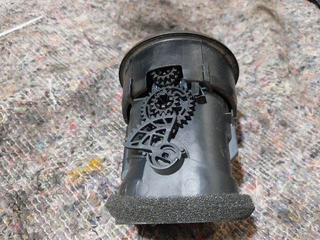 bontott AUDI A3 Bal Szellőző