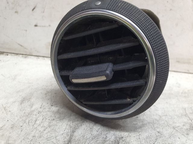 bontott AUDI A3 Bal Szellőző