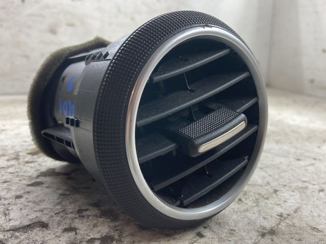 bontott AUDI A3 Bal Szellőző