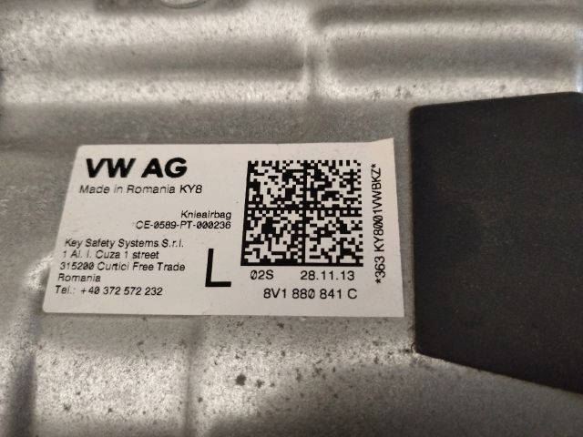 bontott AUDI A3 Bal Térdlégzsák