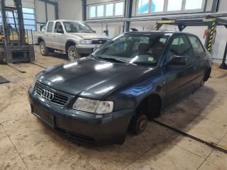 bontott AUDI A3 Bal Visszapillantó Tükör Kárpit