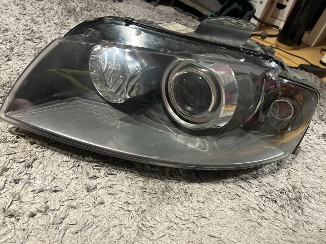 bontott AUDI A3 Bal Xenon Fényszóró