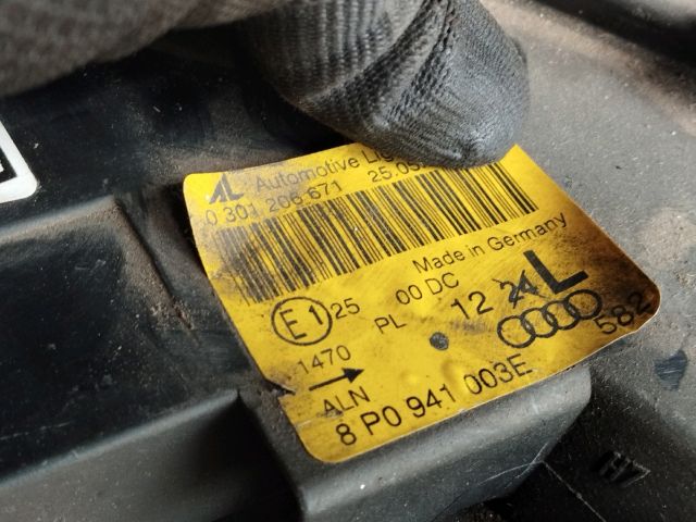 bontott AUDI A3 Bal Xenon Fényszóró