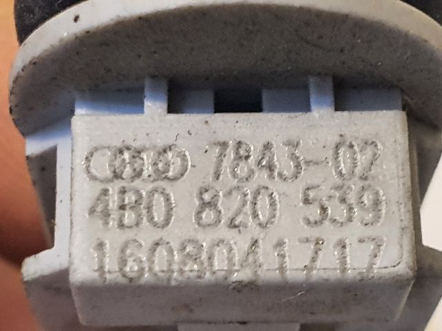 bontott AUDI A3 Belső Hőmérséklet Érzékelő