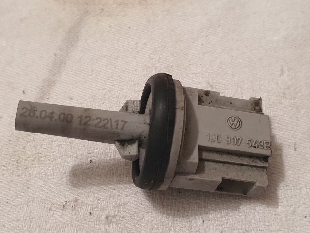 bontott AUDI A3 Belső Hőmérséklet Érzékelő