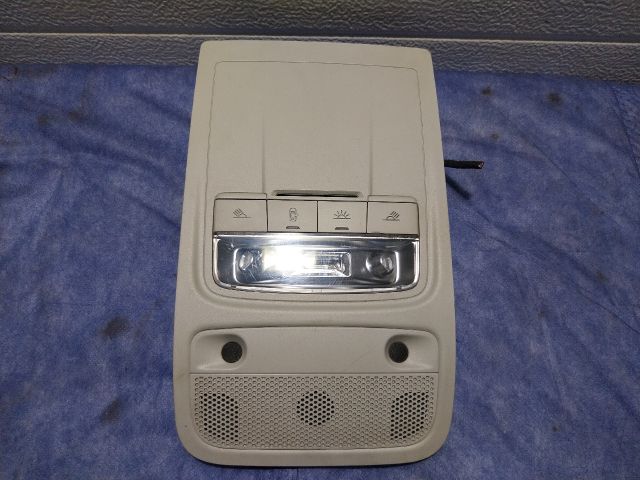 bontott AUDI A3 Beltér Világítás Első