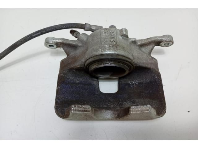 bontott AUDI A3 Bal első Féknyereg Munkahengerrel