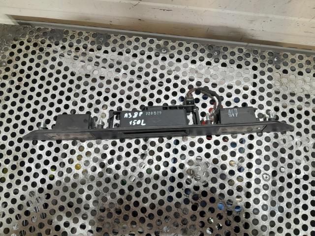 bontott AUDI A3 Csomagtér Nyitó Kar / Gomb