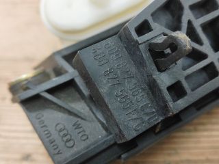 bontott AUDI A3 Csomagtér Nyitó Kar / Gomb