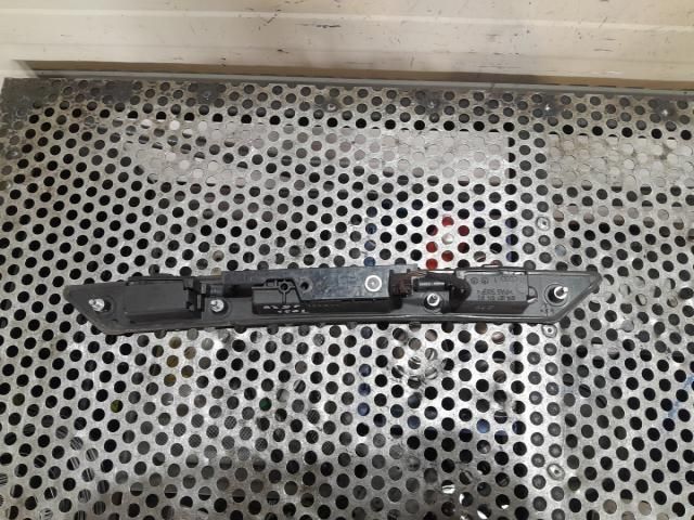 bontott AUDI A3 Csomagtér Nyitó Kar / Gomb