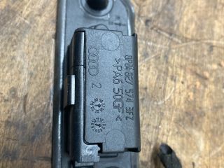 bontott AUDI A3 Csomagtér Nyitó Kar / Gomb