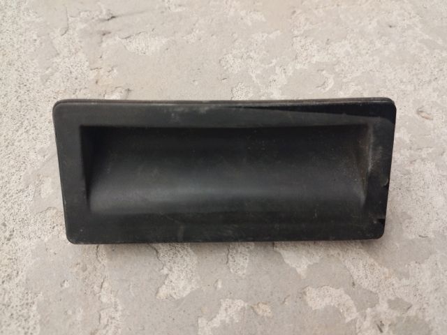 bontott AUDI A3 Csomagtér Nyitó Kar / Gomb