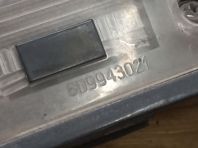 bontott AUDI A3 Csomagtérajtó Díszléc