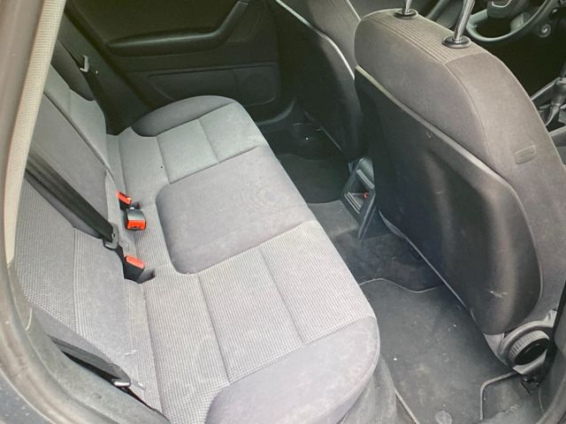 bontott AUDI A3 Csomagtérajtó Kárpit