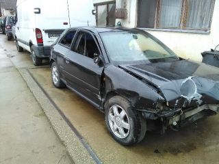 bontott AUDI A3 Csomagtérajtó (Részeivel)