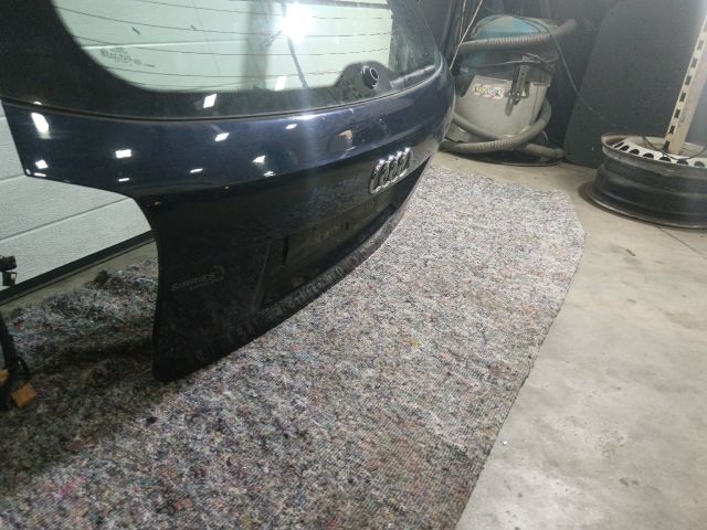 bontott AUDI A3 Csomagtérajtó (Részeivel)