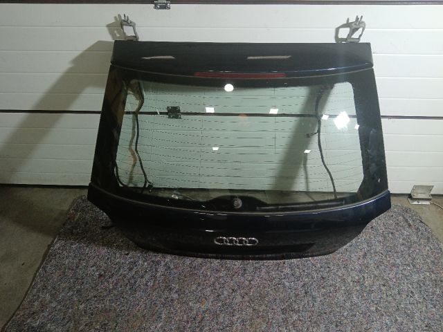 bontott AUDI A3 Csomagtérajtó (Részeivel)