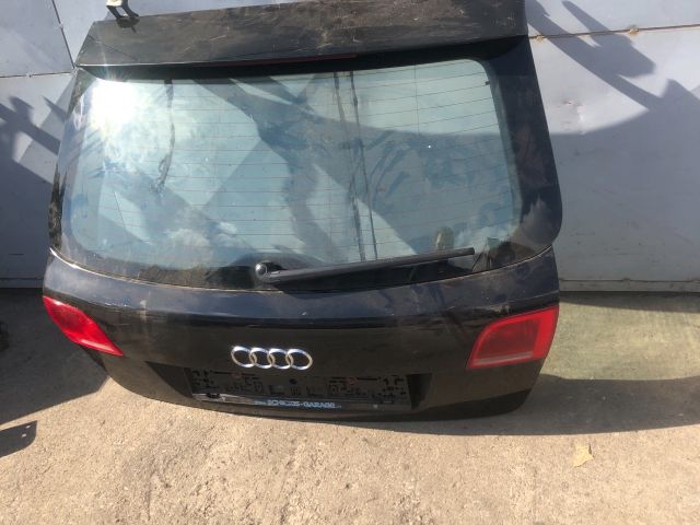 bontott AUDI A3 Csomagtérajtó (Részeivel)