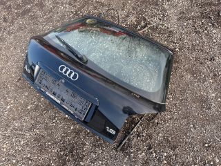 bontott AUDI A3 Csomagtérajtó (Részeivel)