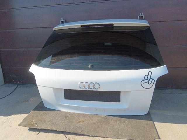 bontott AUDI A3 Csomagtérajtó (Részeivel)