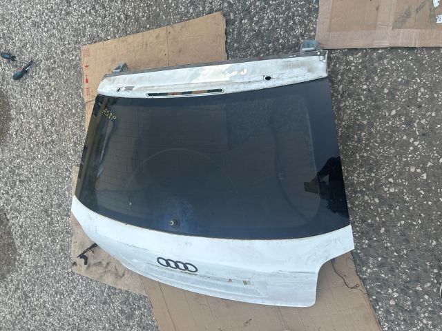 bontott AUDI A3 Csomagtérajtó (Részeivel)