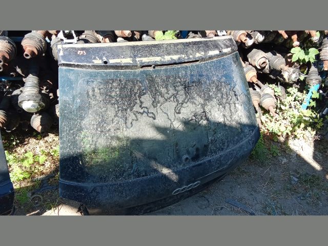 bontott AUDI A3 Csomagtérajtó (Részeivel)