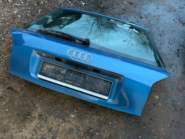 bontott AUDI A3 Csomagtérajtó (Részeivel)