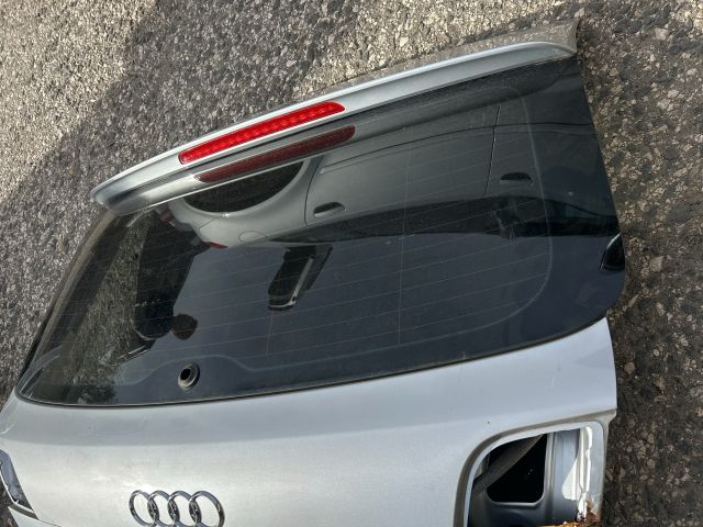 bontott AUDI A3 Csomagtérajtó (Részeivel)