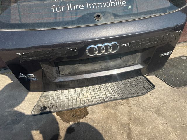 bontott AUDI A3 Csomagtérajtó (Részeivel)