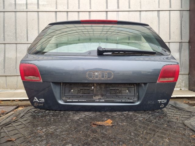 bontott AUDI A3 Csomagtérajtó (Részeivel)