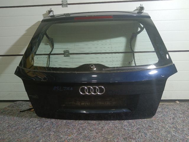 bontott AUDI A3 Csomagtérajtó (Részeivel)