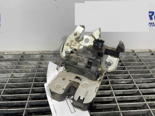 bontott AUDI A3 Csomagtérajtó Ütköző