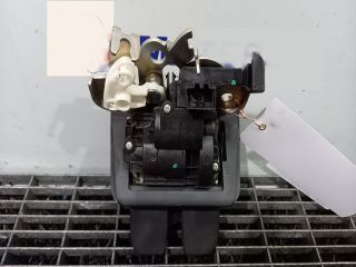 bontott AUDI A3 Csomagtérajtó Ütköző