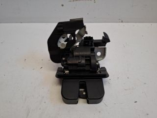 bontott AUDI A3 Csomagtérajtó Zárszerkezet