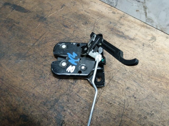 bontott AUDI A3 Csomagtérajtó Zárszerkezet