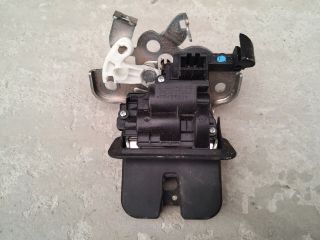 bontott AUDI A3 Csomagtérajtó Zárszerkezet