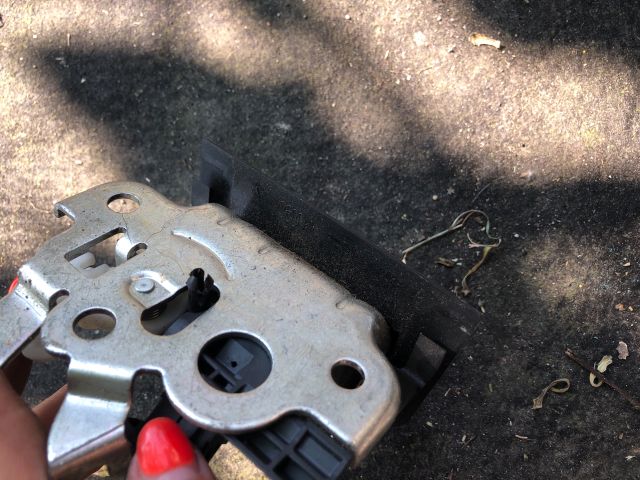 bontott AUDI A3 Csomagtérajtó Zárszerkezet