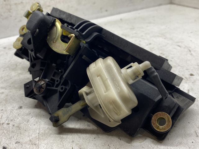 bontott AUDI A3 Csomagtérajtó Zárszerkezet