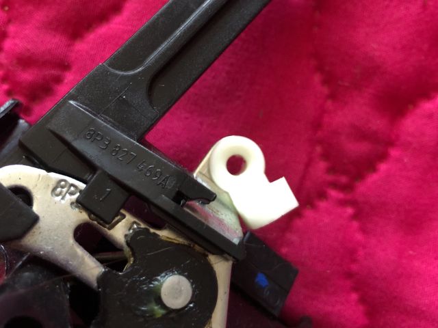 bontott AUDI A3 Csomagtérajtó Zárszerkezet