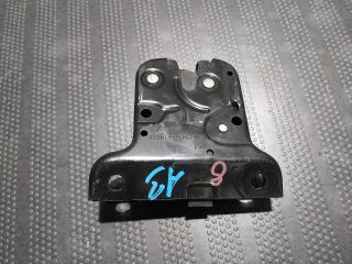 bontott AUDI A3 Csomagtérajtó Zárszerkezet