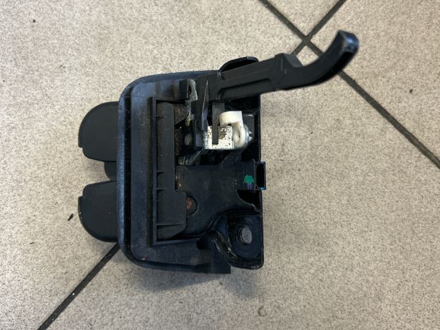 bontott AUDI A3 Csomagtérajtó Zárszerkezet