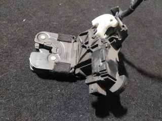 bontott AUDI A3 Csomagtérajtó Zárszerkezet