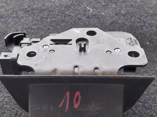 bontott AUDI A3 Csomagtérajtó Zárszerkezet