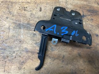 bontott AUDI A3 Csomagtérajtó Zárszerkezet