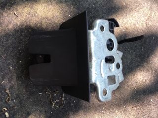 bontott AUDI A3 Csomagtérajtó Zárszerkezet